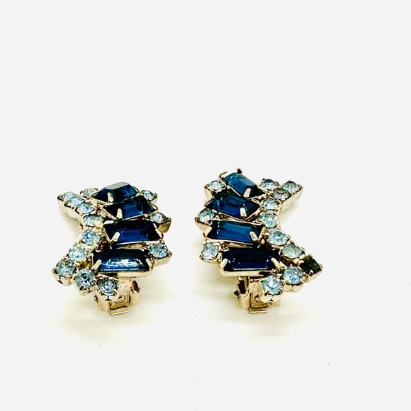Vintage Blue Rhinestone Deco Earrings 💙 - Picture 4 of 11